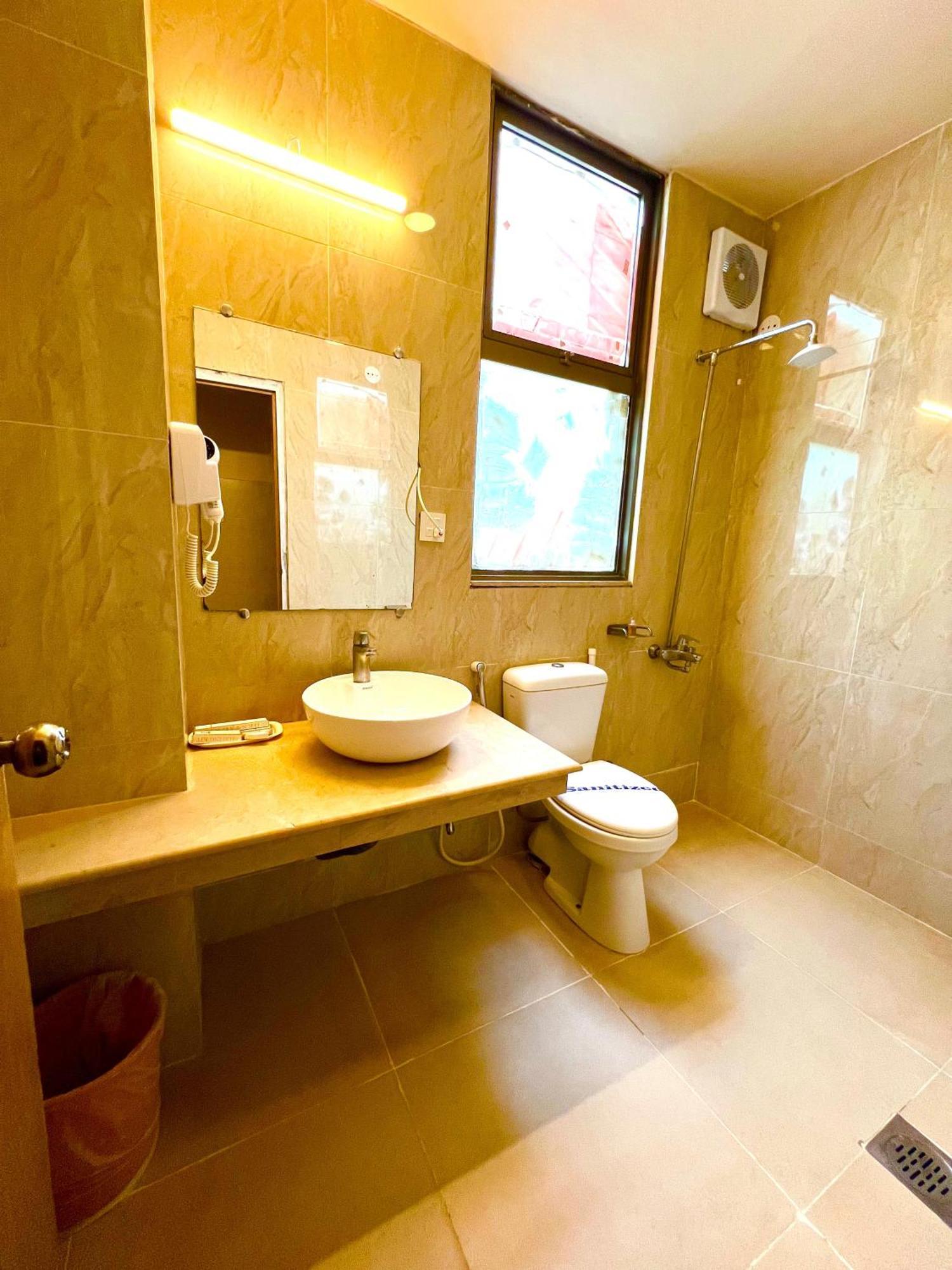 Shelton Guest House Исламабад Экстерьер фото